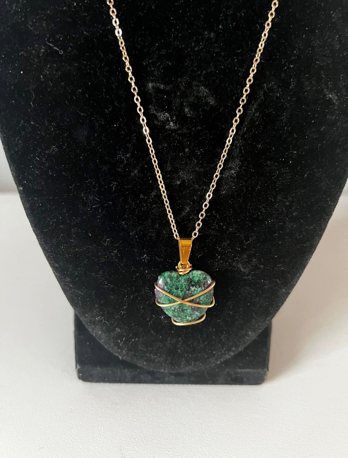 Mini crystal heart necklace