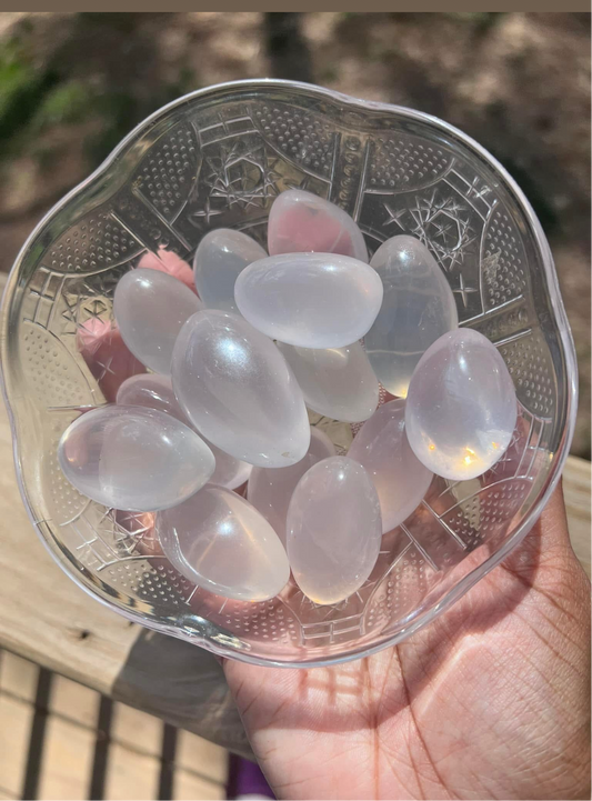 Clear quartz tumbles (oval)