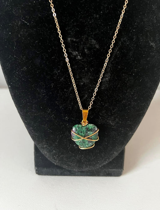 Mini crystal heart necklace