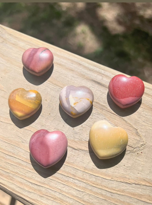 Mooakite heart stones